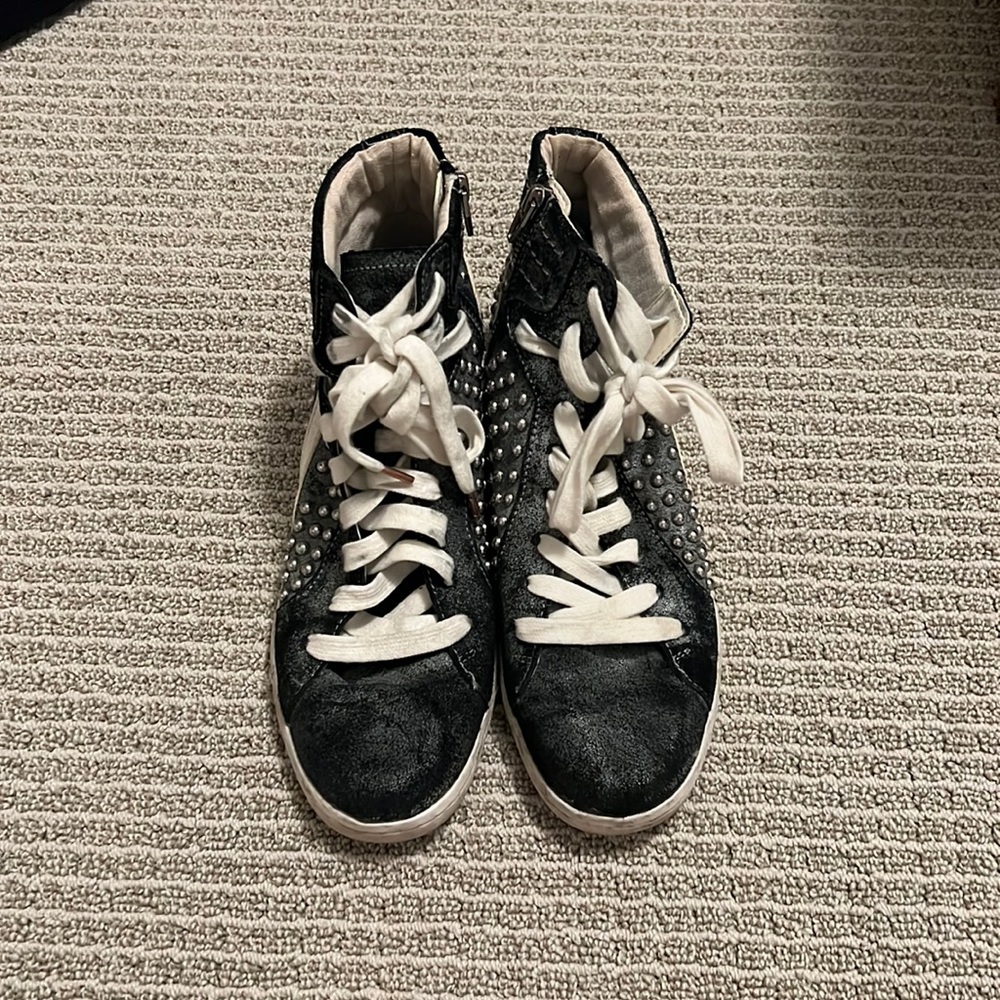 Dolce Vita high top sneakers